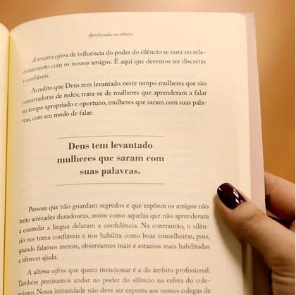 Livro Mulheres Improváveis - Viviane Martinello