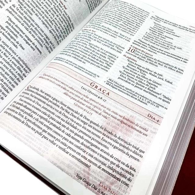 Bíblia Da Mulher De Fé NVI Lírios Do Campo - Livraria Zion