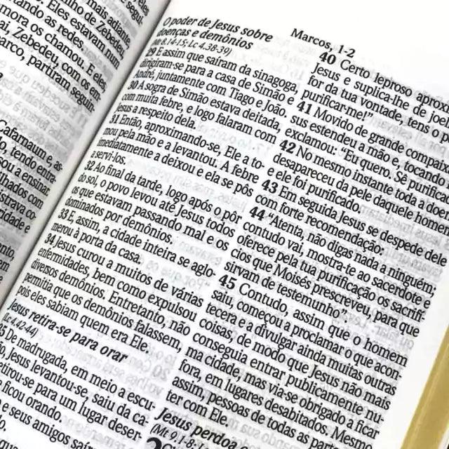 Bíblia King James AtualizadaLetra Hipergigante - Média Luxo Preta - Livraria Zion